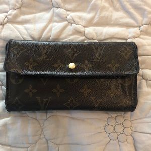 Authentic Louis Vuitton Wallet